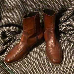 Light burgundy brown ankle boot size 8.5